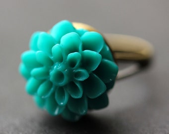 Turquoise Mum Flower Ring. Teal Chrysanthemum Ring. Teal Flower Ring. Teal Ring. Adjustable Ring. Handmade Flower Jewelry.