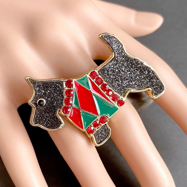 Bague pour chien Scottie. Bague de Noël amusante. Bague pour terrier écossais. Grande bague tendance. Bague plaquée or. Bague réglable. Bijoux de Noël.