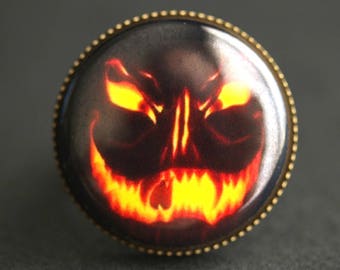 Evil Pumpkin Ring. Halloween Ring. Jack o Lantern Ring. Graphic Button Ring. Adjustable Ring. Bronze Ring. Halloween Jewelry. Handmade Ring.