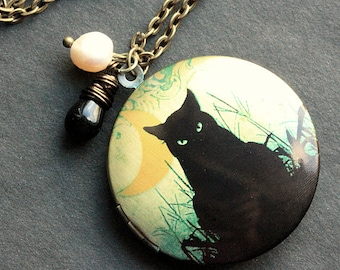 Black Cat Locket Necklace. Cat Necklace with Black Teardrop and Fresh Water Pearl. Handmade Jewelry.