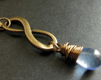 Unendlich Bronze Halskette. Tropfen Halskette, Infinity Charm Halskette. Handmade Schmuck. (WÄHLEN SIE Ihre Farbe)