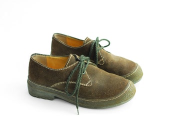 vintage Giraudon NYC olive drab suede chunky shoes / size 7