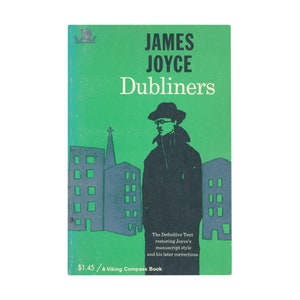 Dubliners by James Joyce / vintage Viking Press paperback book