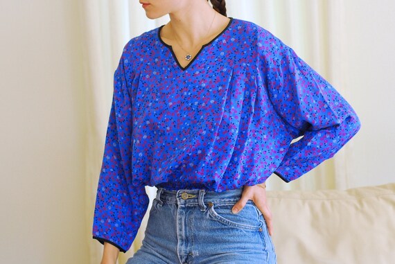 vintage Flora Kung blue silk print blouse / size s