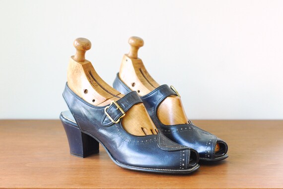 1940s mary jane shoes