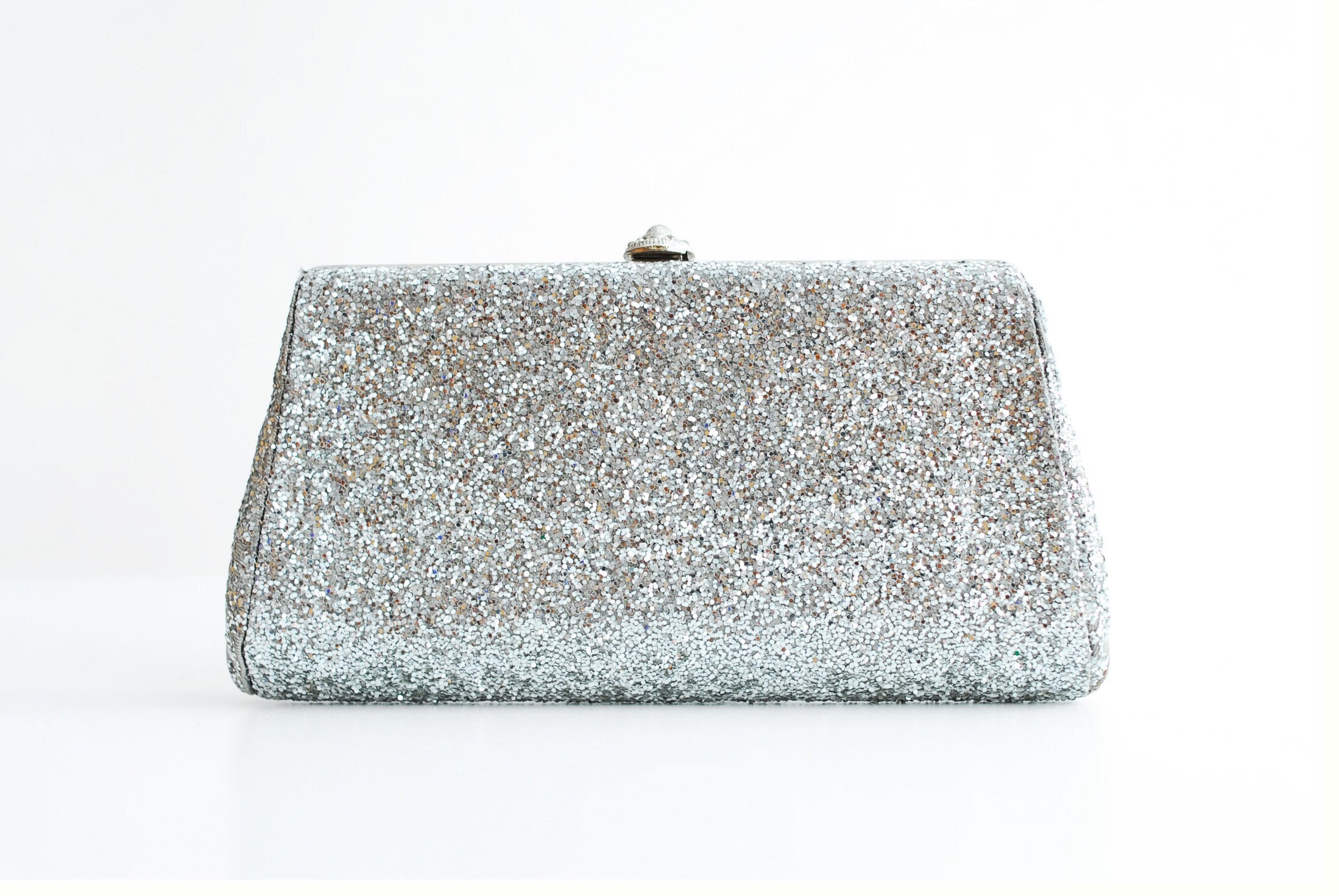 Silver Clutch Purse (20C22) - HospiceSENB