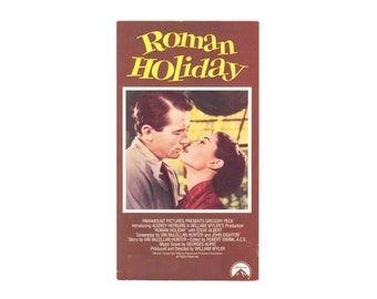 vintage Roman Holiday VHS video tape / vintage Audrey Hepburn & Gregory Peck classic romantic comedy movie