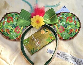 Tiara de orelhas do Mickey do Enchanted Tiki Room com pena verde