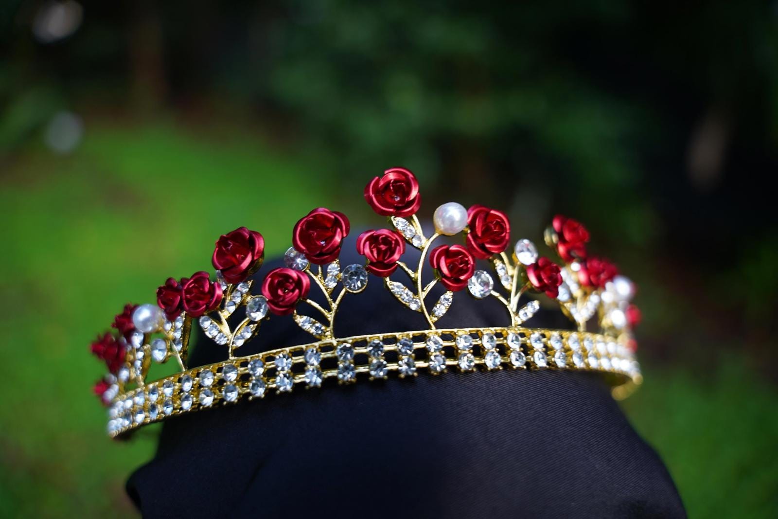 Gold Tiara With Red Gems - Etsy display picture 1