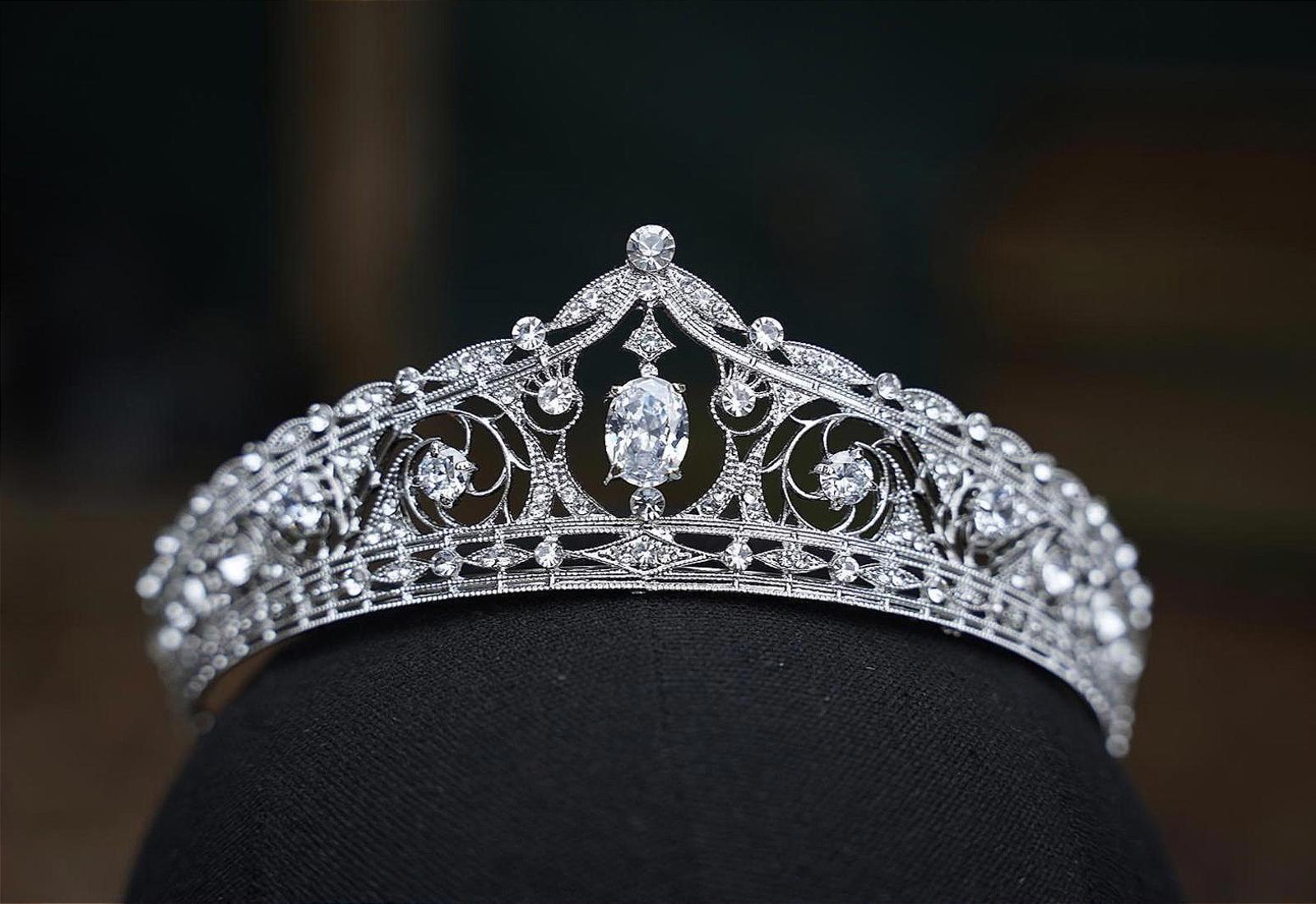 Vintage Pageant Tiara - Etsy