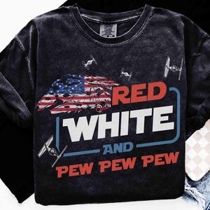 Camiseta patriótica de Star Wars del 4 de julio, camiseta del Halcón Milenario rojo, blanco y pew pew pew, camiseta del Día de la Independencia de Disneyland, Galaxy Edge