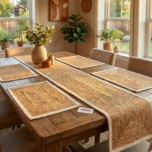 Zestaw 4 bieżników i podkładek jutowych Farmhouse Decor z motywem rustykalnym i boho