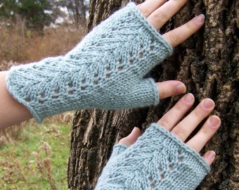 Easy Lace Back Fingerless Gloves Knitting PATTERN PDF: Isabel Mitts