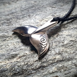Whale tail in solid sterling silver 925. Ocean lovers pendant with Maori engraving-on black cord