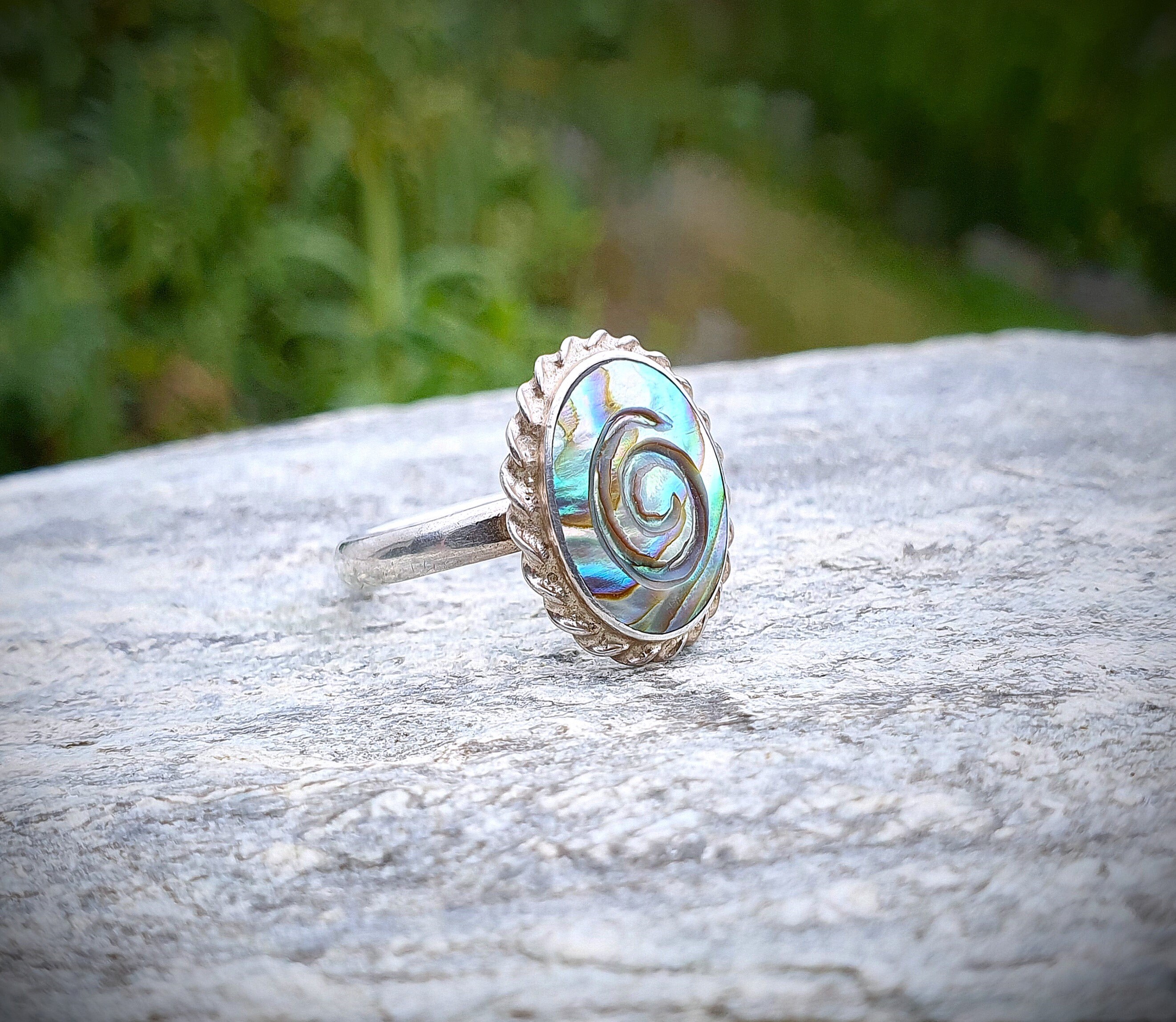 New Zealand Paua Shell and Sterling Silver Vintage Ring Moana Ring