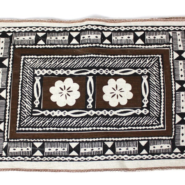 SALE Vintage Retro Aztec Hawaiin Flower Placemats 4pc