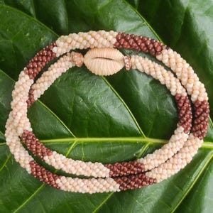 Shell Necklace Rare Shells Shell Lei Kauai Shells Hawaiian Shell Lei Heirloom Kauai Kahelelani Shell Lei Hawaiian Jewelry Niihau Shells