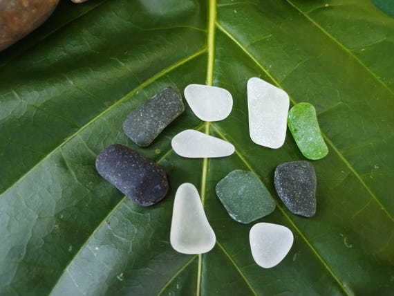 Kauai Sea Glass: 10 - Peices of Sea Glass, Green Sea Glass, Kauai Beach Sea Glass, Beach Sea Glass, Jewelry Sea Glass, Ocean Sea Glass