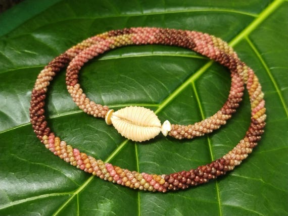 Shell Necklace Rare Shells Shell Lei Kauai Shells Hawaiian Shell Lei Heirloom Kauai Kahelelani Shell Lei Hawaiian Jewelry Niihau Shells