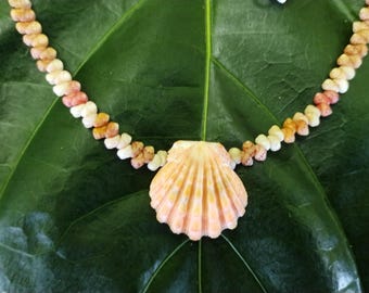 Sunrise Shell Lei: 17.75' inch, Kauai Kahelelani Shells,  14kt Gold Clasp, Langford Pectin Shell,  Kauai Handmade Niihau Shell Necklace