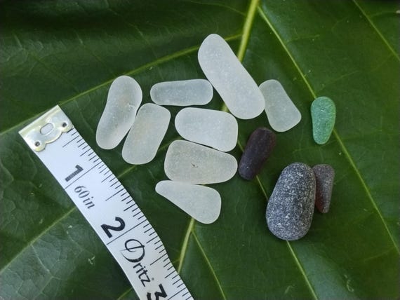 Kauai Sea Glass: 12 - Peices of Sea Glass, Green Sea Glass, Kauai Beach Sea Glass, Beach Sea Glass, Jewelry Sea Glass, Ocean Sea Glass