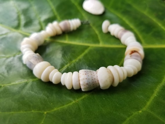 Puka Shell Bracelet Hawaiian Puka Shell Jewelry Puka Shells Beach Bracelet Kauai Puka Shell Bracelet Island Seashell Jewelry Eco Friendly