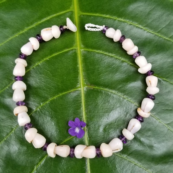 Amethyst Bracelet Beach Bracelet Shell Bracelet Hawaii Shell Bracelet Kauai Puka Shell Bracelet Amethyst Seashell Jewelry Mermaids Jewelry