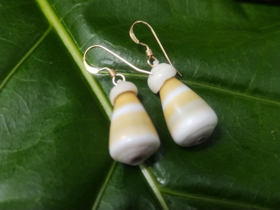 Puka Shell Earrings Hawaiian Style Jewelry  Kauai Mermaids Earrings Puka Shell Jewelry Puka Shell Earrings Hawaii Shell Jewelry Puka Shells