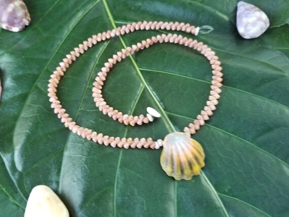 Sunrise Shell Lei Kauai Kahelelani Shell Lei Hawaii Shells Beach Jewelry Eco-Friendly Collected Rare Shells Island Mermaid Sunrise Shell