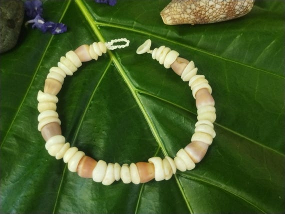 Puka Shell Bracelet Hawaiian Puka Shell Jewelry Puka Shells Beach Bracelet Kauai Puka Shell Bracelet Island Seashell Jewelry Eco Friendly