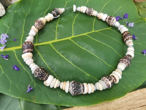 Puka Shell Necklace Puka Shell Lei Kauai Puka Shell Jewelry Rare Shells Kauai Made Hawaiian Style Gathered Eco Freindly Collected Shells