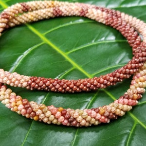 Kahelelani Shell Lei: Kauai Heirloom Hawaiian Jewelry