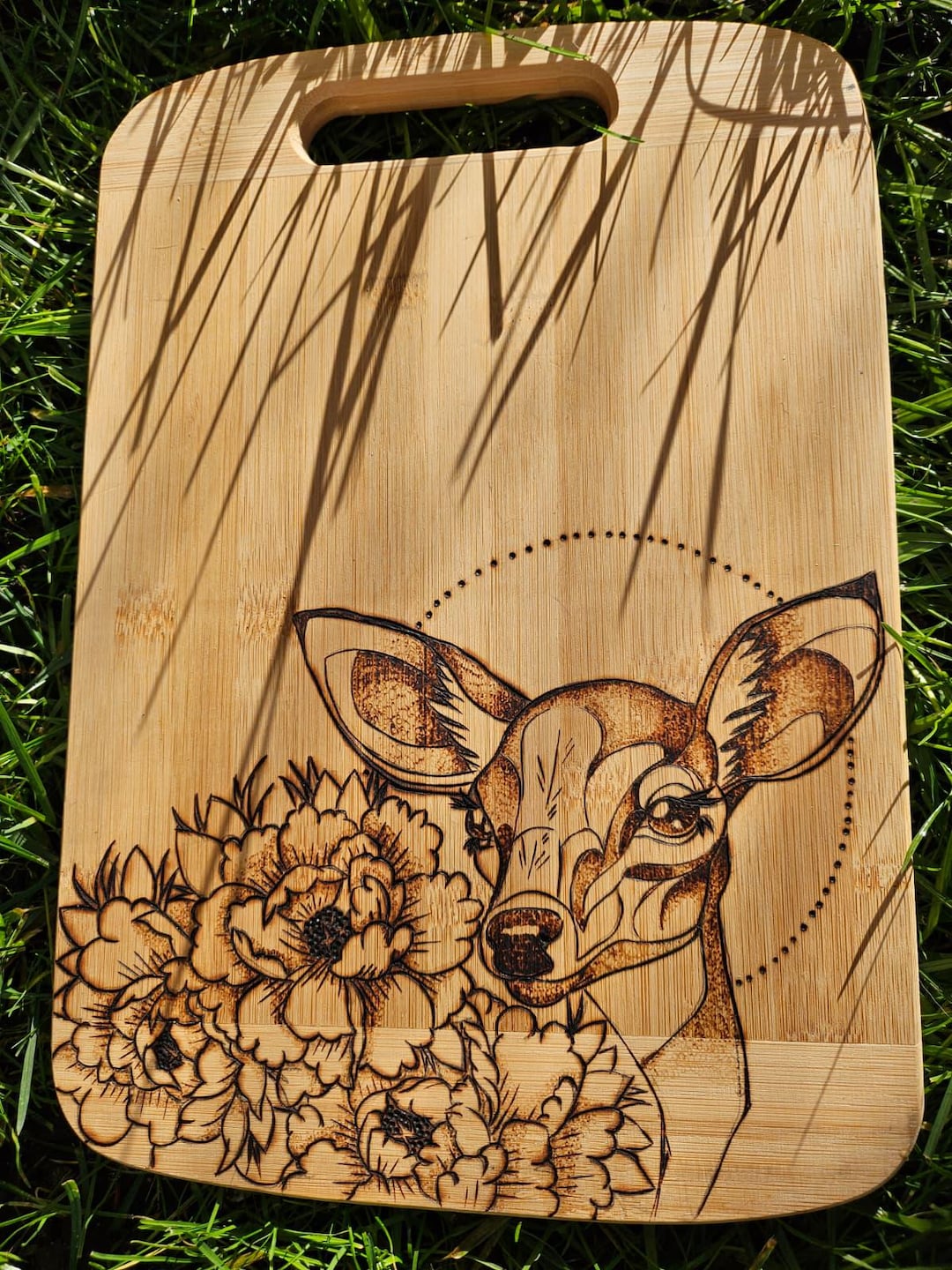 Woodburned Floral Doe Cutting Board – Handmade Pyrography Art - Etsy ...