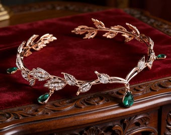 Handgefertigte grüne Kristall Tiara | Ob für Cosplay oder Renaissance Schmuck