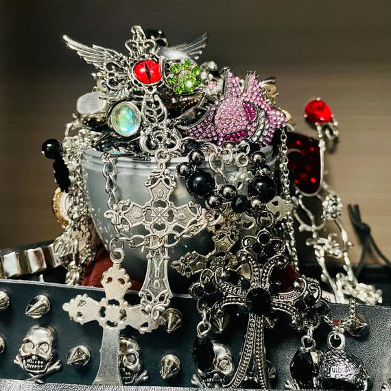 Gothic Mystery Jewelry Jar | Dark Alt Punk Emo Accessories