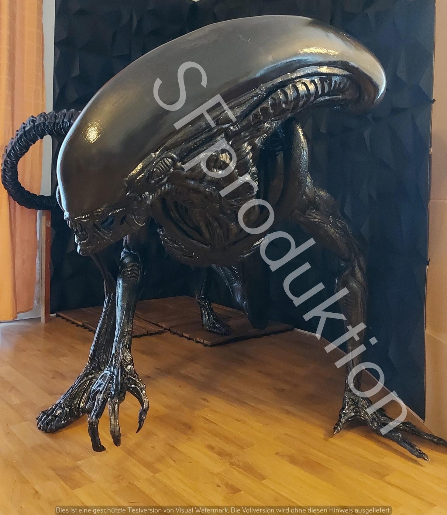 Alien Dog Xenomorph Lifesize Figur // Film Figur /// Reale Größe ...