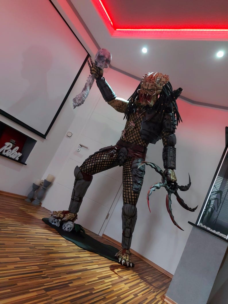 Predator 2m Figure Replica / Lifesize Kit // Replica // Bust // Display ...