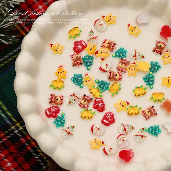 Christmas resin decorations/Bow, bell, reindeer, Santa Claus /DIY nail art/nail decoration