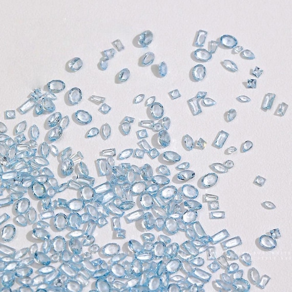 20Pcs Mini Zircon 1.5-4mm Permeable Bottom Water Blue Nail Art Accessories