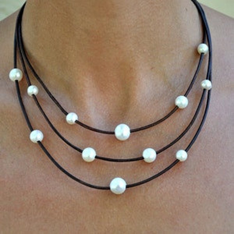 Leather and Pearl 3 Strand Necklace Pearl and Leather Necklace Pearl and Leather Jewelry Freshwater Pearl Necklace Peacock or White image 2