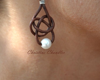 Freshwater Pearl and Leather Earrings - 1 Pearl Celtic Friendship Knot - Celtic Knot leather earrings - Pearl and Leather Jewelry Collection