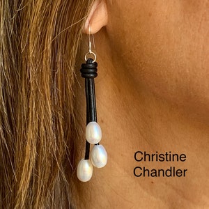 Pearl and Leather Earrings 3 Pearl Dangle Earrings leather and Pearl Earrings leather jewelry pearl jewelry pearl dangle earrings image 1