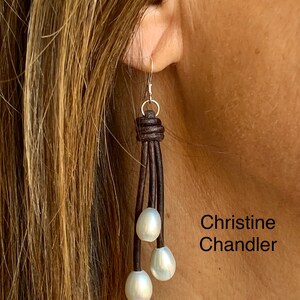 Pearl and Leather Earrings 3 Pearl Dangle Earrings leather and Pearl Earrings leather jewelry pearl jewelry pearl dangle earrings image 3