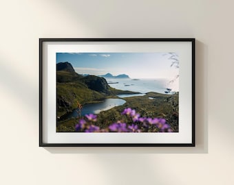 Norway Photo Poster: Hiking through Lofoten I Fine Art Print
