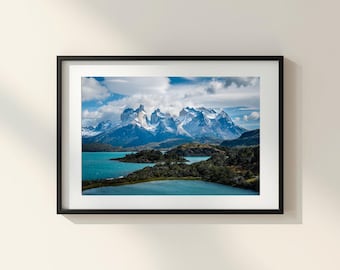 Patagonia Photo Poster: Hiking through Torres del Paine, Chile I Fine Art Print