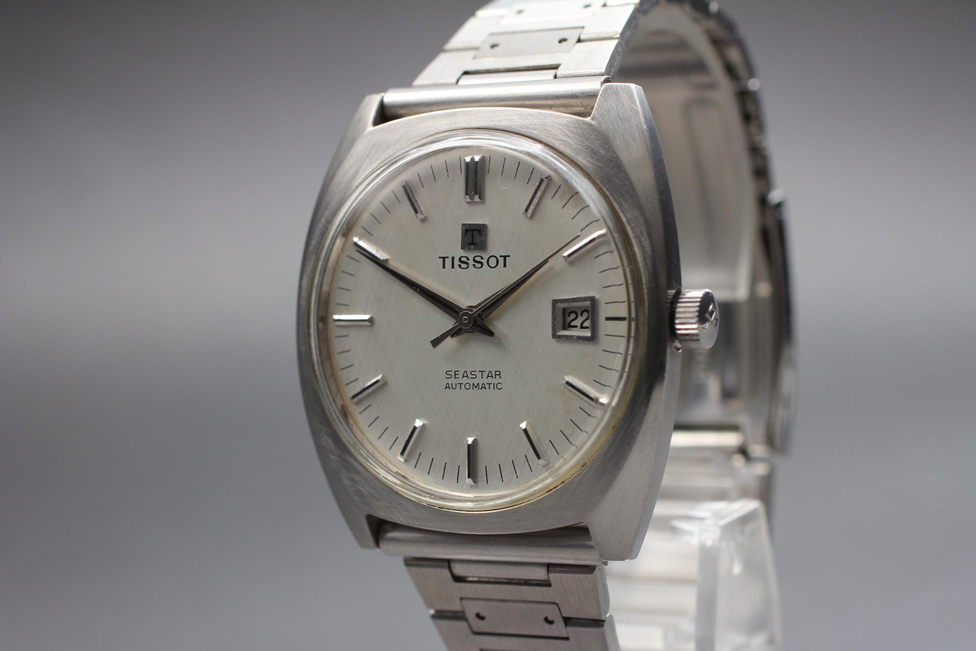 Buy Tissot Seastar Online In India - India Vintage TISSOT SEASTAR 