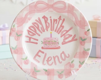 Plato personalizado de cumpleaños para niña, plato para pastel "Sweet As A Peach", recuerdo con lazo de cinta de cuadros rosas, regalo personalizado para el primer cumpleaños / B028