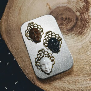 Support Notion Tin with BONUS Stitch Marker Sampler - for Makers
