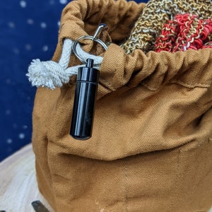 Keychain Knitting Stitch Marker Tin: Tactical Notions Storage with 12 Markers