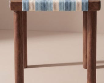 Taburete de cuerda tejida a mano, asiento auxiliar de madera Japandi, taburete tejido escandinavo, mesa auxiliar bohemia, taburete de tocador Wabi Sabi, decoración minimalista